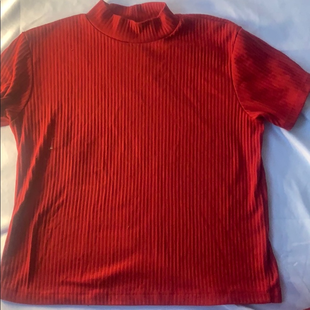 Mock neck short sleeve tee